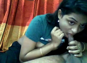 Pune indian schoolgirl romps on web cam